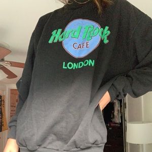 🚫🚫SOLD🚫🚫 VINTAGE  HARD ROCK CAFE HOODIE